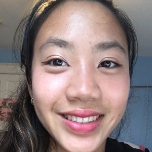 Meet your Posher, Ellie